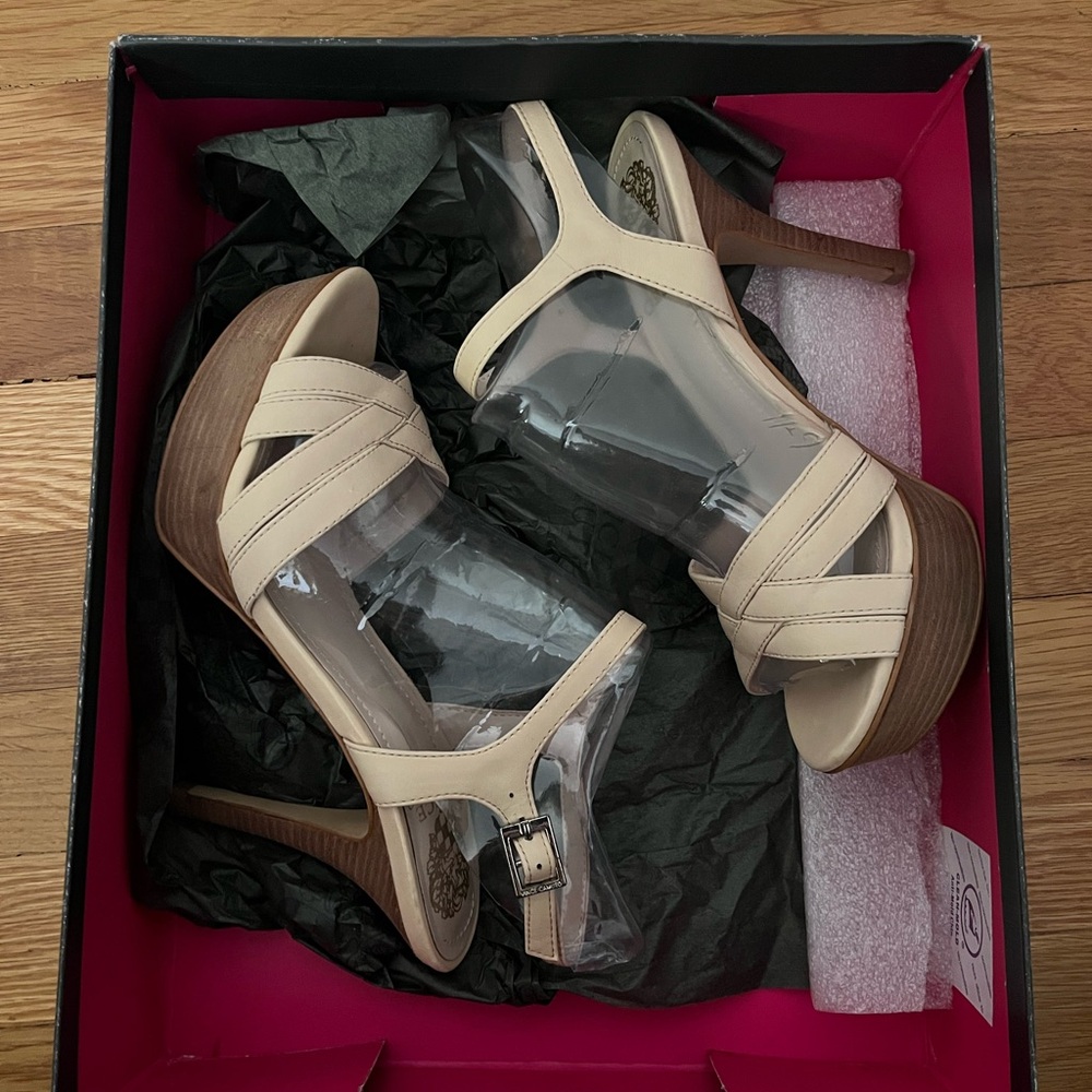 Vince Camuto Nude Platform Heels